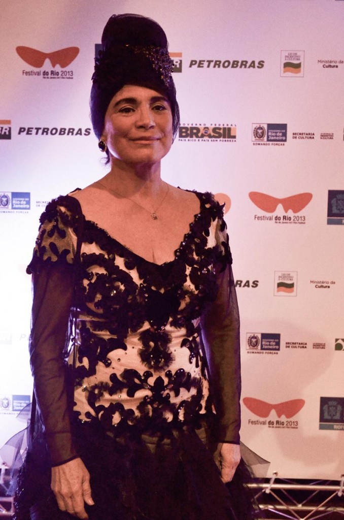 Regina Duarte “causa” em sessão de gala do Festival do Rio