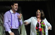 Rosane Gofman divide palco com filho no Festan