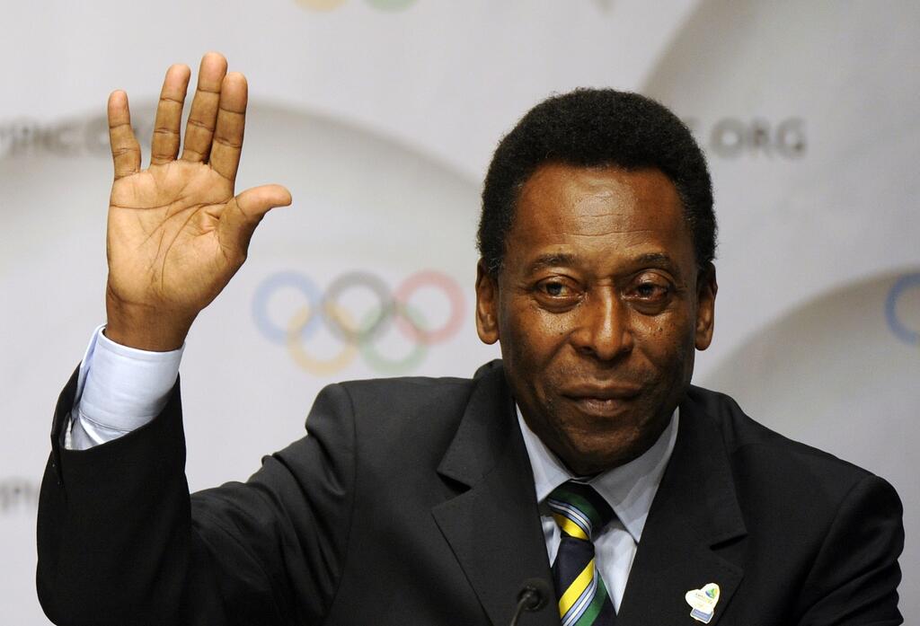 Pelé lança Centro de Treinamento para jovens no Jockey Club
