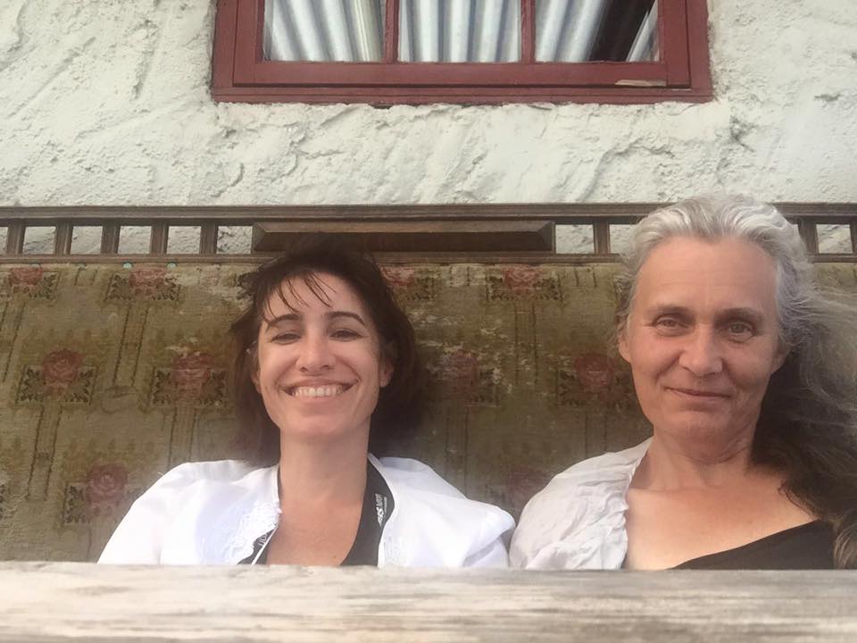 Nicole Cordery e Bim de Verdier se reencontram para visitar histórias femininas ao longo dos séculos