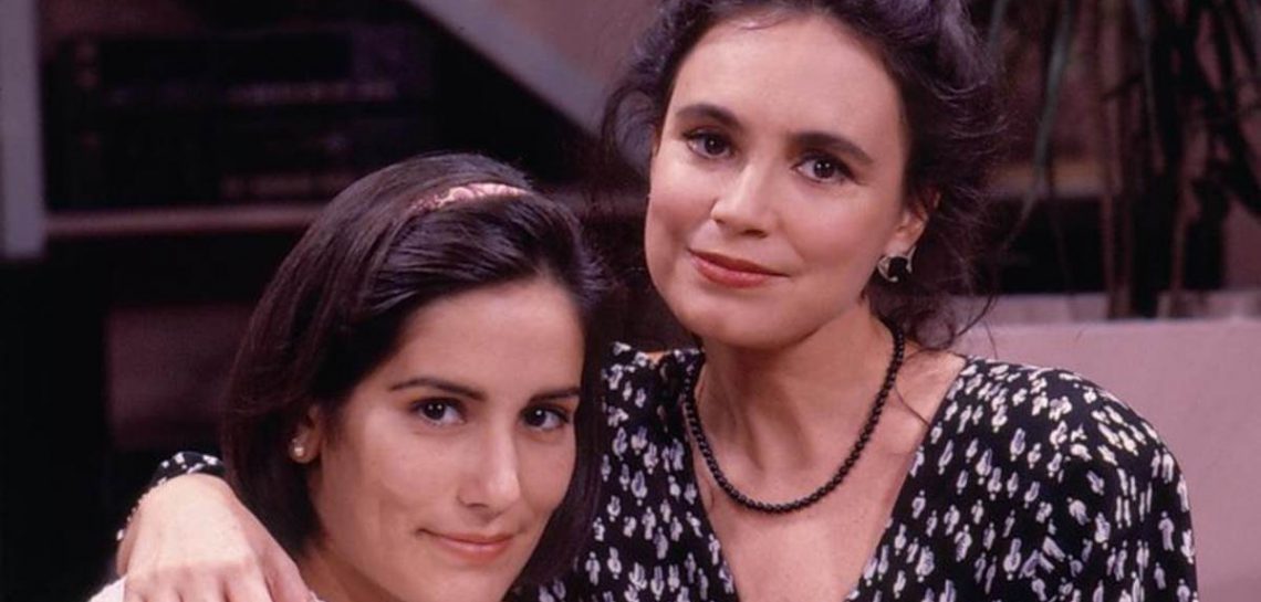 Regina Duarte com Glória Pires na época de Vale Tudo, quando vivia a sofrida Raquel, mãe de uma filha amoral